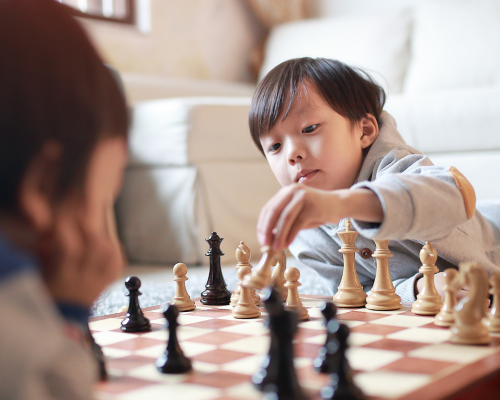 O XADREZ E A EDUCAÇÃO: por que levar o xadrez às escolas? – Lendo